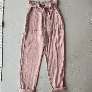 Abercrombie & Fitch Belted High Waist Pants Pink